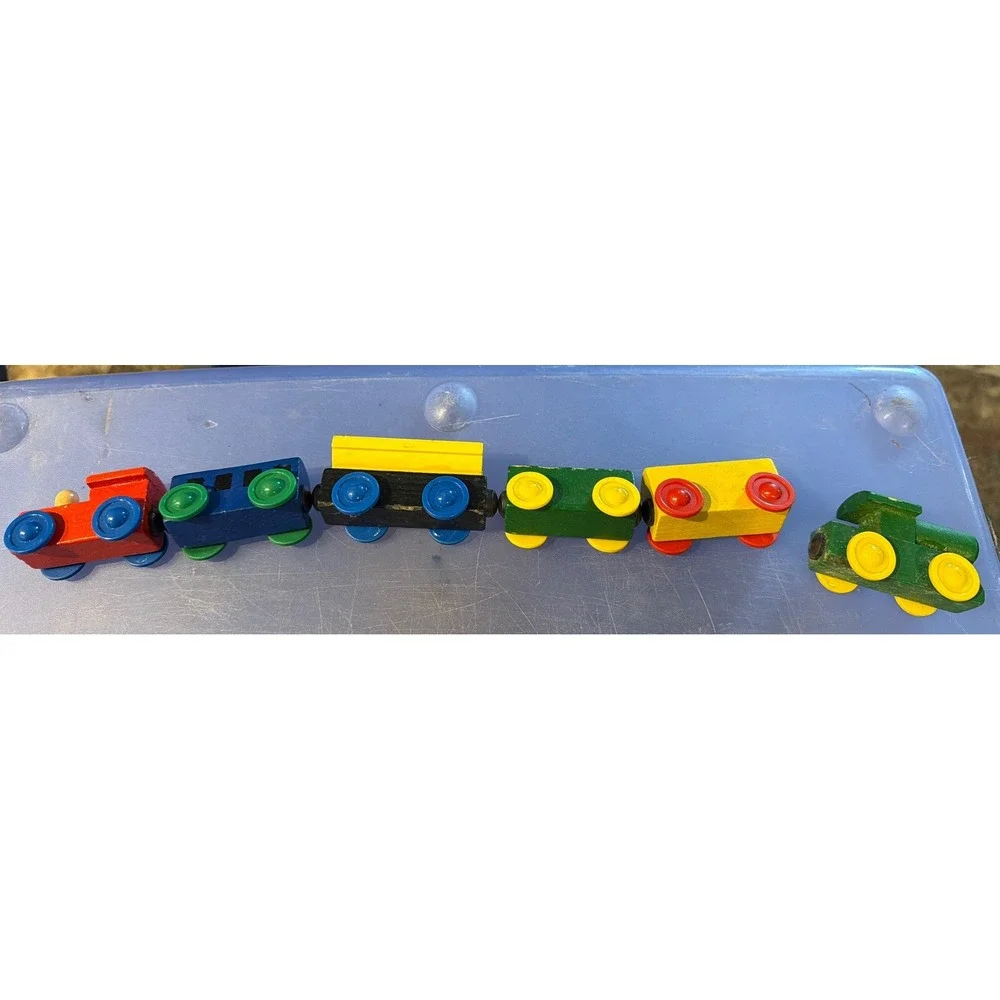 Vintage Wooden Magnetic Toy Train Set 6 Piece Primary Colors Engine Cargo Cars